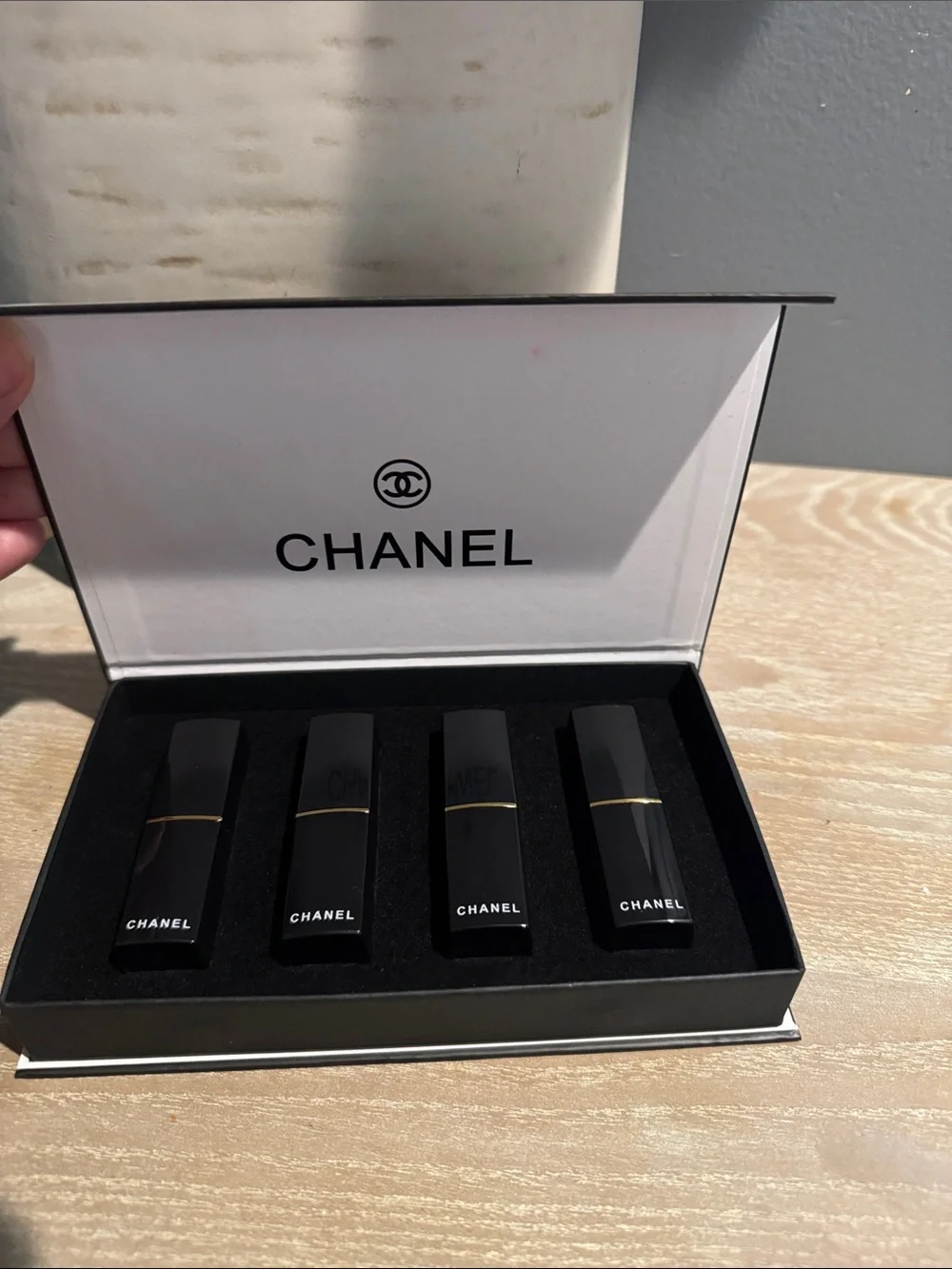 CHANEL Mini Lipstick Set — Hot Pink, Pink, Red, Deep Red, Berry